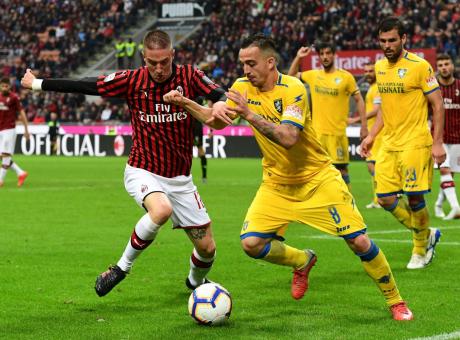 Milan: Conti si candida per il derby, ma occhio alla sorpresa di Giampaolo