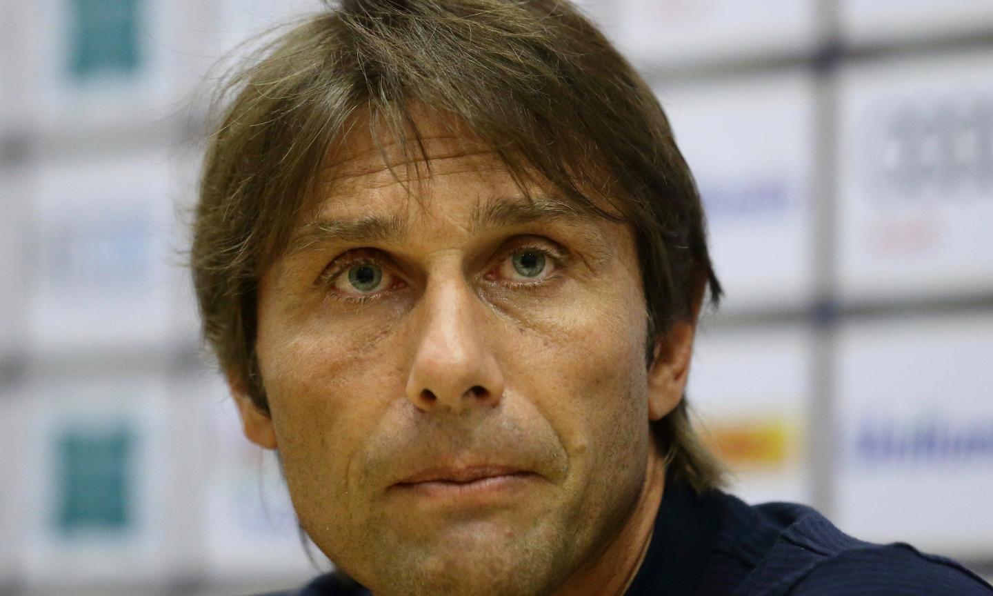 Video: Inter coach Conte doesn't jump following 'who doesn't jump is a juventino' chant