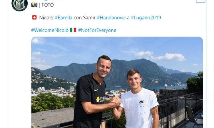 Inter, Barella incontra capitan Handanovic FOTO