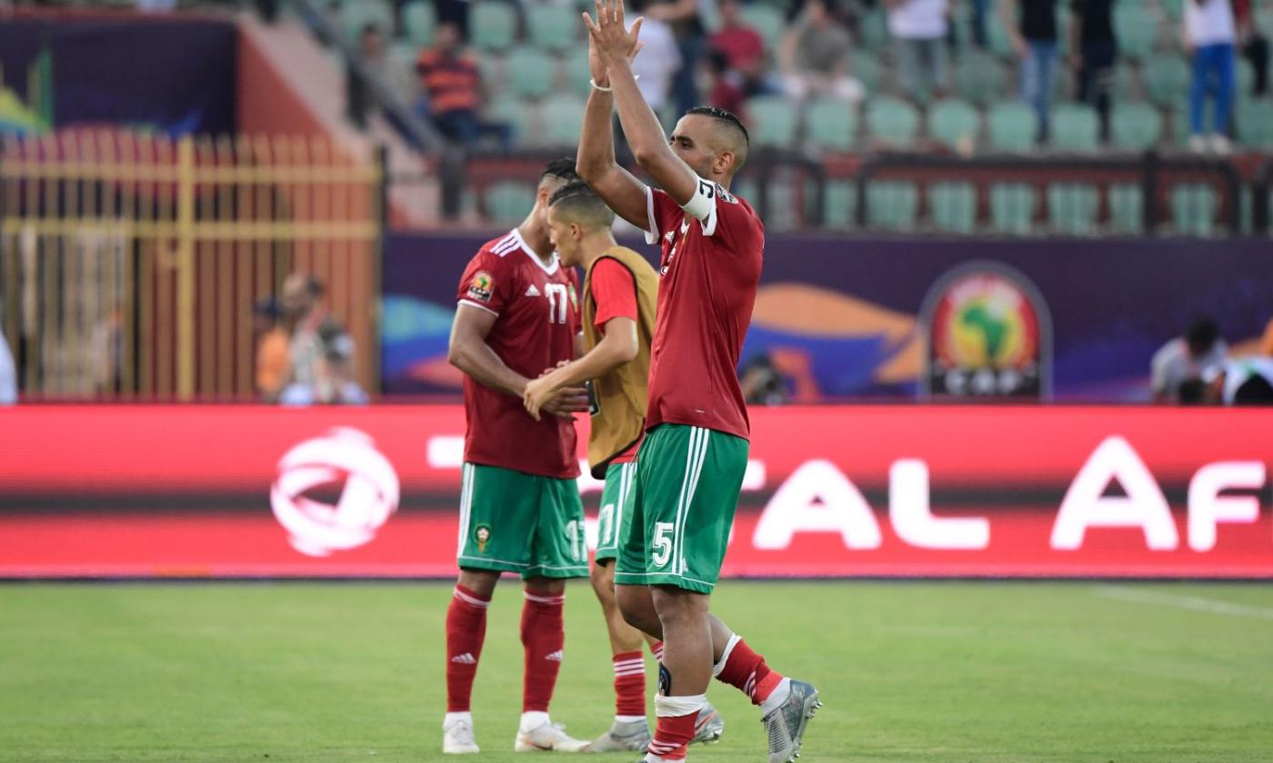 Benatia compra una tv e paga l'abbonamento alla Coppa d'Africa per un villaggio in Marocco