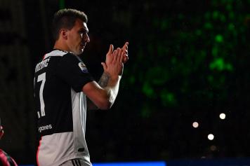 Mario.Mandzukic.applauso.2019.jpg GETTY IMAGES