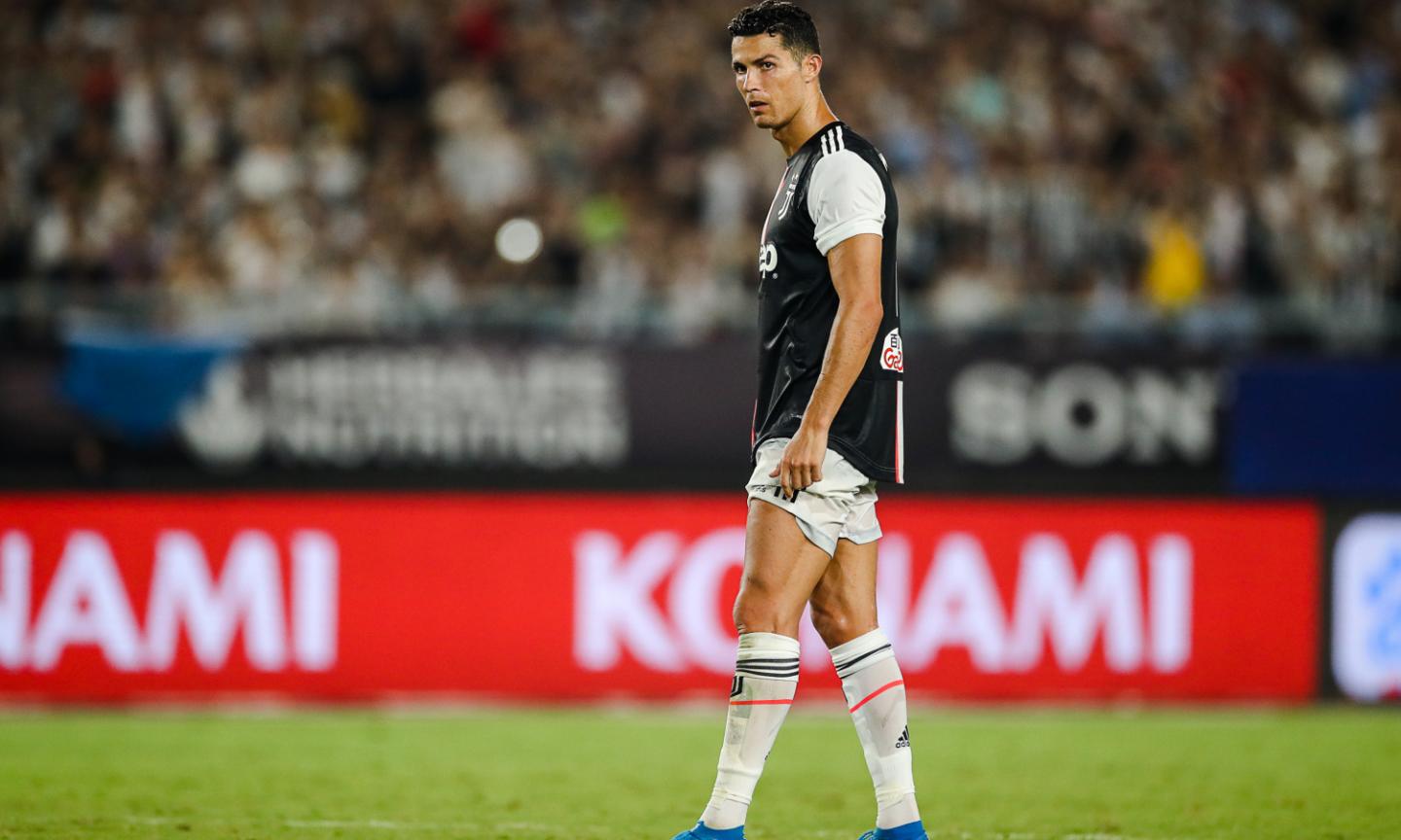 Juve, Ronaldo in panchina con il Team K-League: azione legale dei tifosi coreani VIDEO