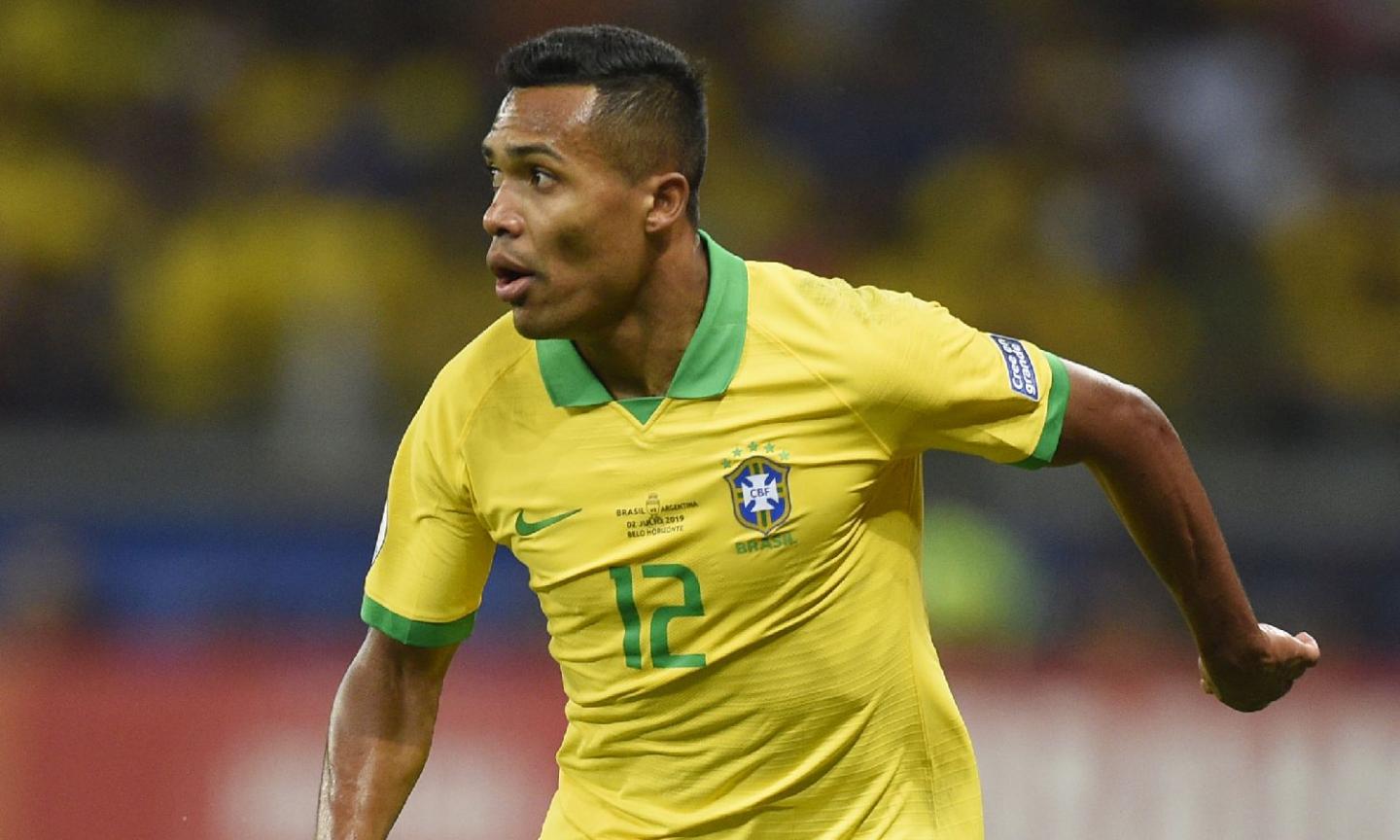 Brasile, solo 1-1 con la Nigeria: Neymar ko, Alex Sandro resta in panchina VIDEO