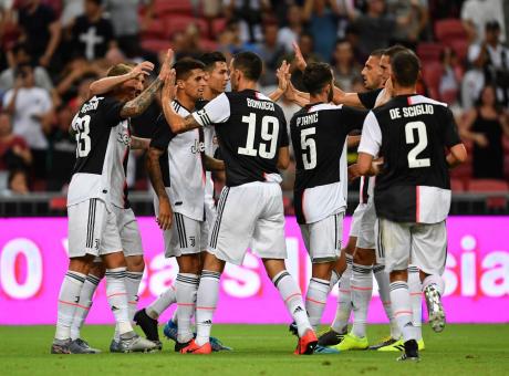 Juve, sprazzi di calcio spettacolare! Ma Bonucci fatica e Mandzukic è da vendere