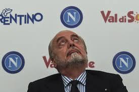 Napoli, De Laurentiis pensa all'esonero di Ancelotti: pronto un altro ex Milan