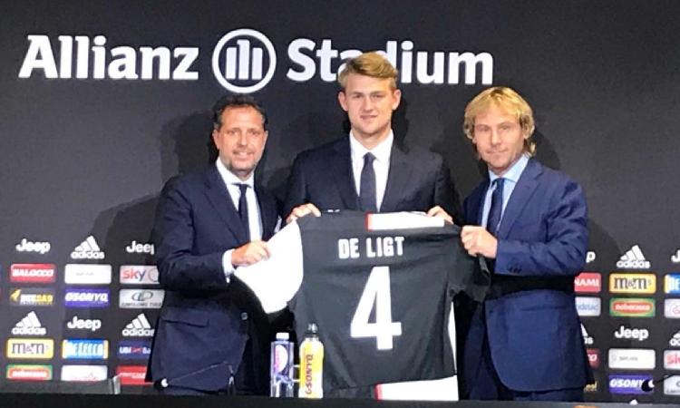De Ligt alla Juve: 'Sarri più decisivo di Ronaldo per la mia scelta, vogliamo vincere tutto' VIDEO