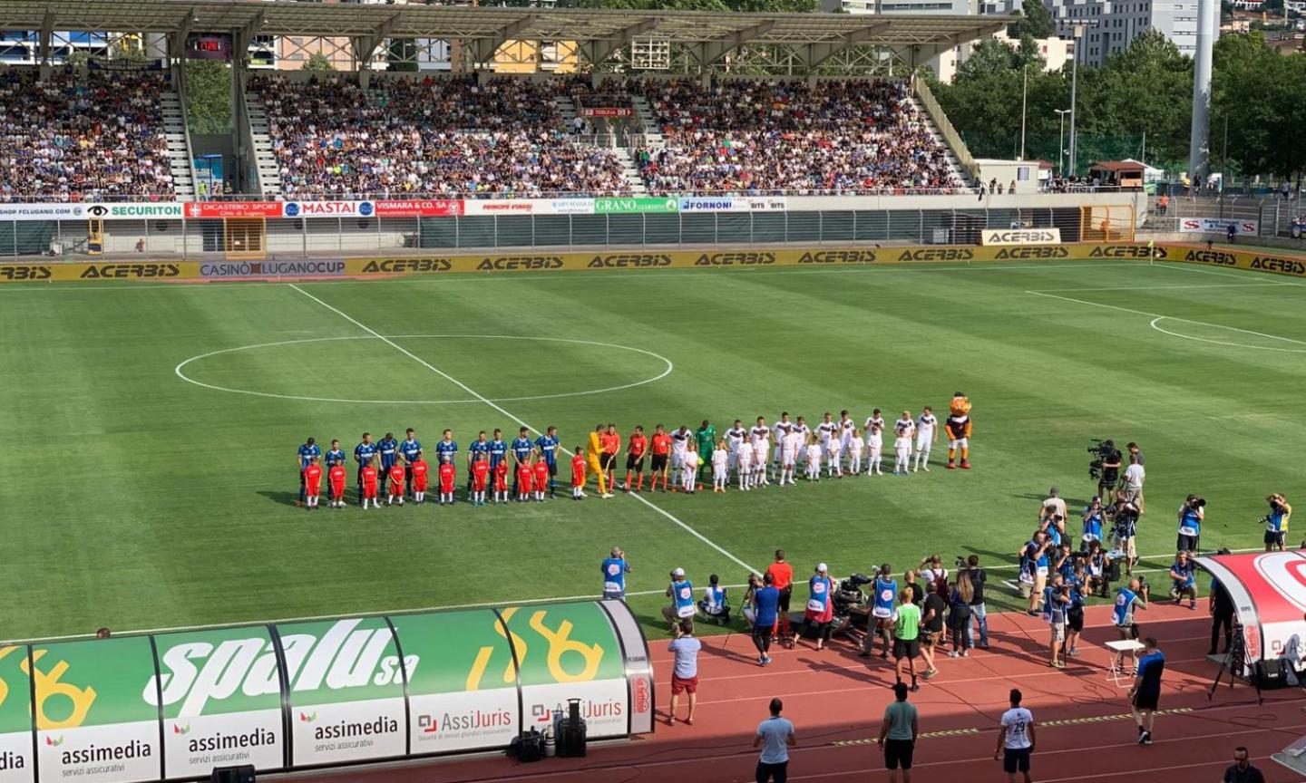 Conte, buona la prima: 2-1 Inter al Lugano, Sensi e Perisic sugli scudi. Cori contro Icardi