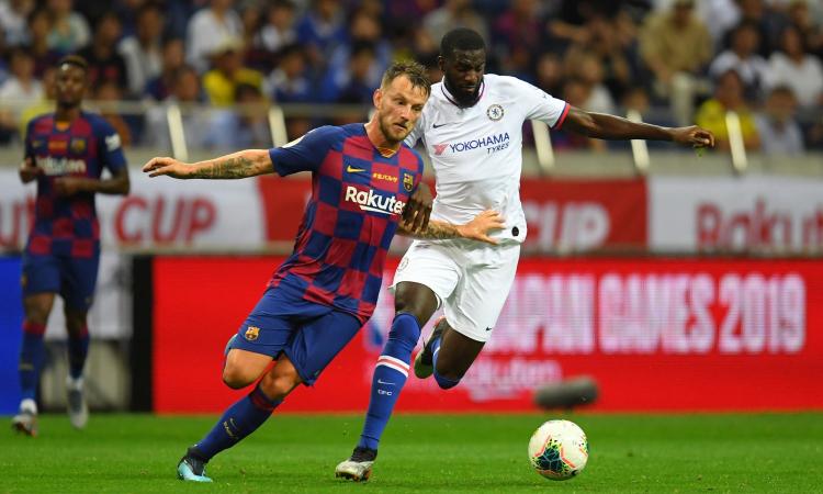 Non solo Vidal, l'Inter strappa un altro centrocampista al Barcellona