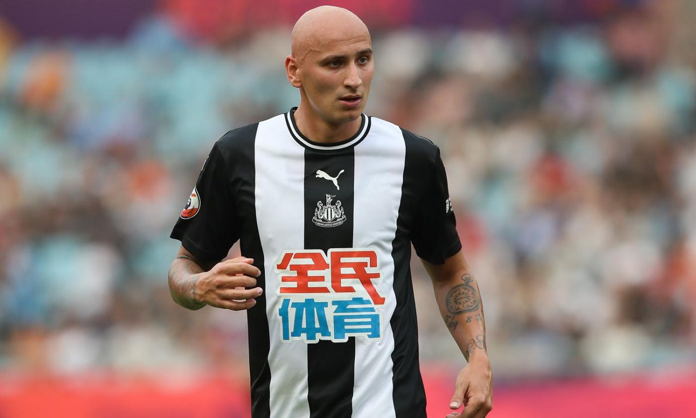 Newcastle, Shelvey ai saluti