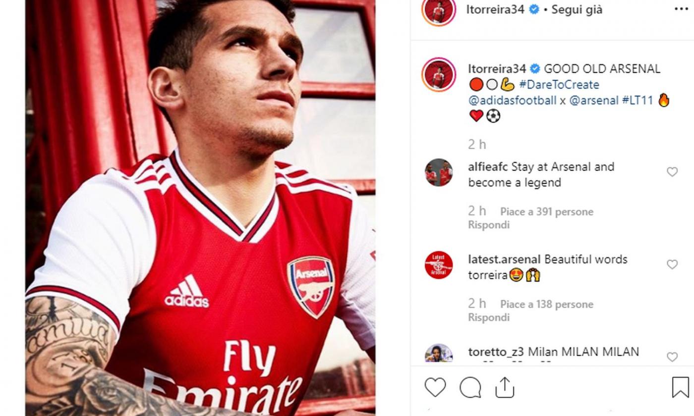 Milan, Torreira posa con la nuova maglia: 'Buon vecchio Arsenal'