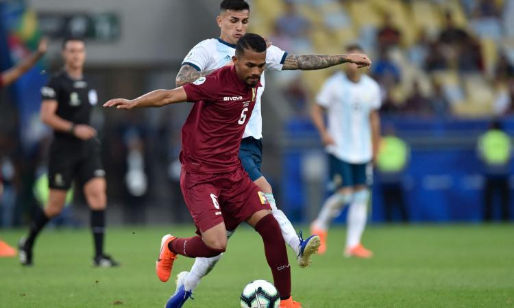 Manchester City, UFFICIALE: poker di prestiti