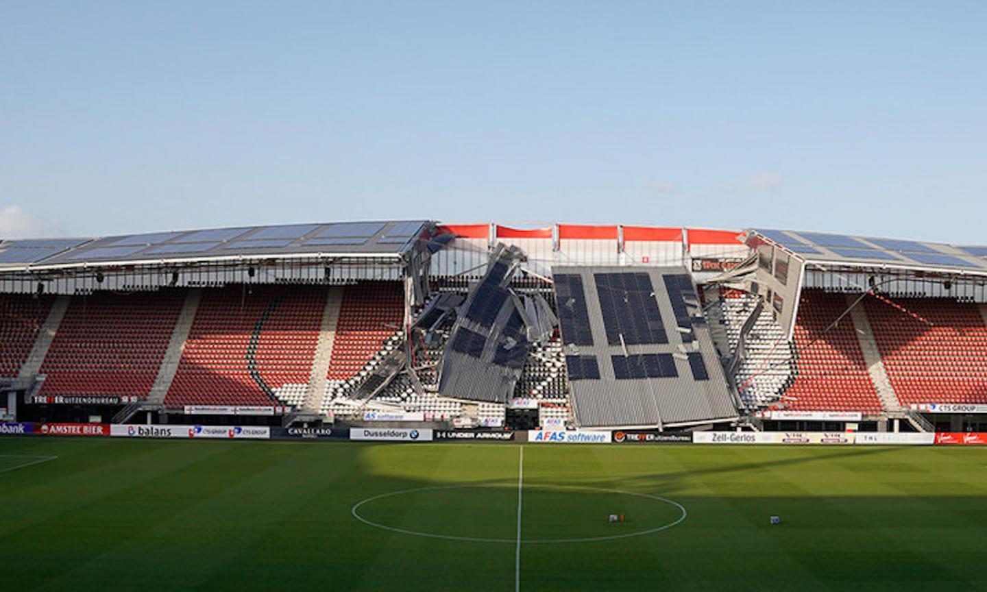 Shock in Olanda: crolla il tetto dello stadio dell’AZ Alkmaar