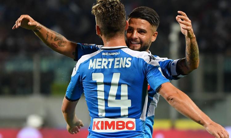 Gol e spettacolo: il Napoli vince 4-3 con la Fiorentina, doppietta di Insigne