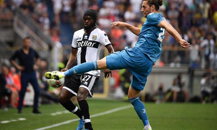 Parma-Juve, le pagelle di CM: super Douglas Costa, rimandato Rabiot