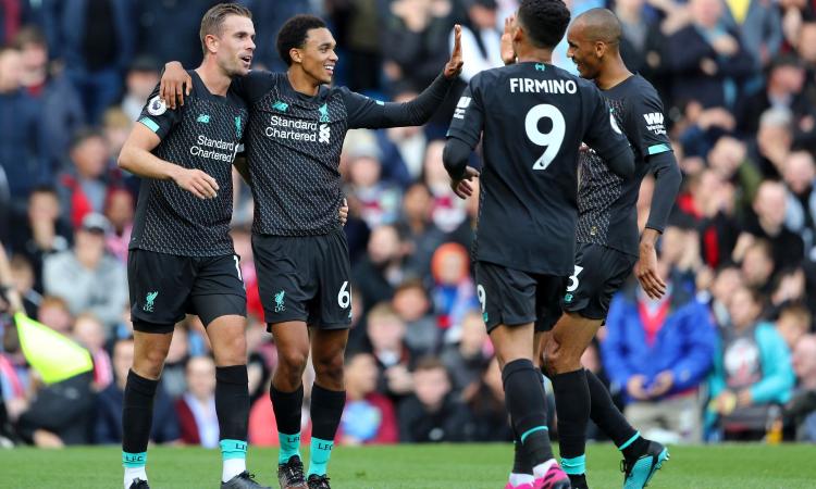 Premier: City e Liverpool non sbagliano, pari United, il Chelsea si fa rimontare due gol