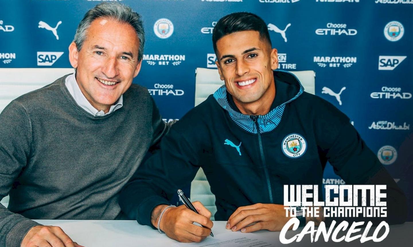 Man City, Cancelo: 'Club fantastico, con un allenatore brillante!'