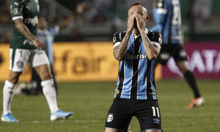 Milan, apertura del Gremio per Everton