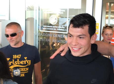 Napoli, Lozano è sbarcato a Roma! Oggi i test medici