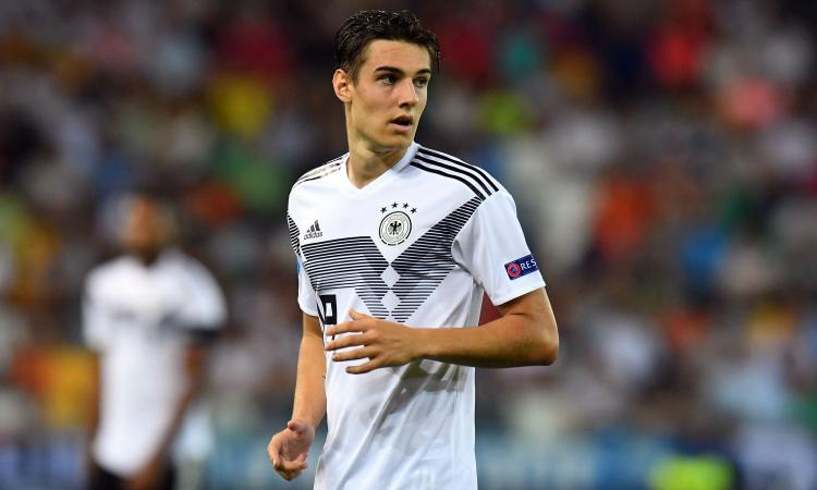 Borussia Moenchengladbach: non c'è solo la Juve su Neuhaus