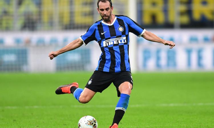 Ex Inter, Godin al Velez: 'Mi manda Simeone' VIDEO