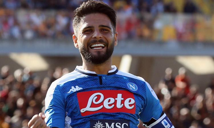 Napoli, Insigne scherza con il comico napoletano Peppe Iodice: 'Ma che vuò?' VIDEO