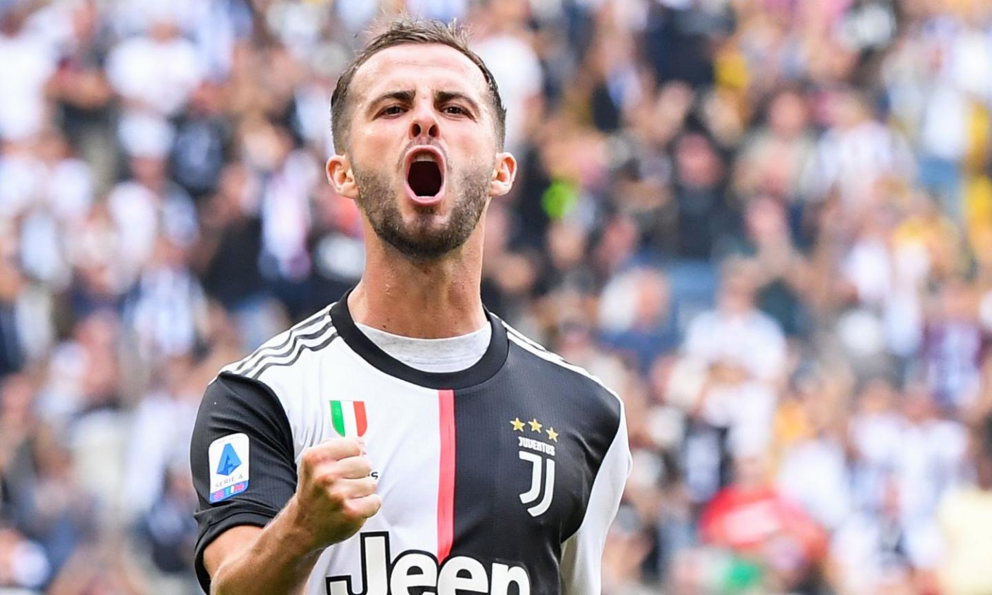 Juve, Pjanic si tiene in forma: ecco la sua super palestra FOTO