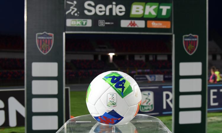 Giudice Sportivo Serie B: una giornata di stop per 11, Tiritello squalificato per bestemmia