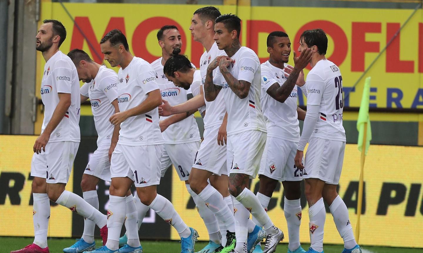 Video: Referee halts play during Atalanta-Fiorentina after racist chants