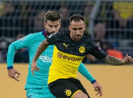 L'ex Paco Alcacer attacca il Barcellona: 'Qualcuno non si comporta come deve...'