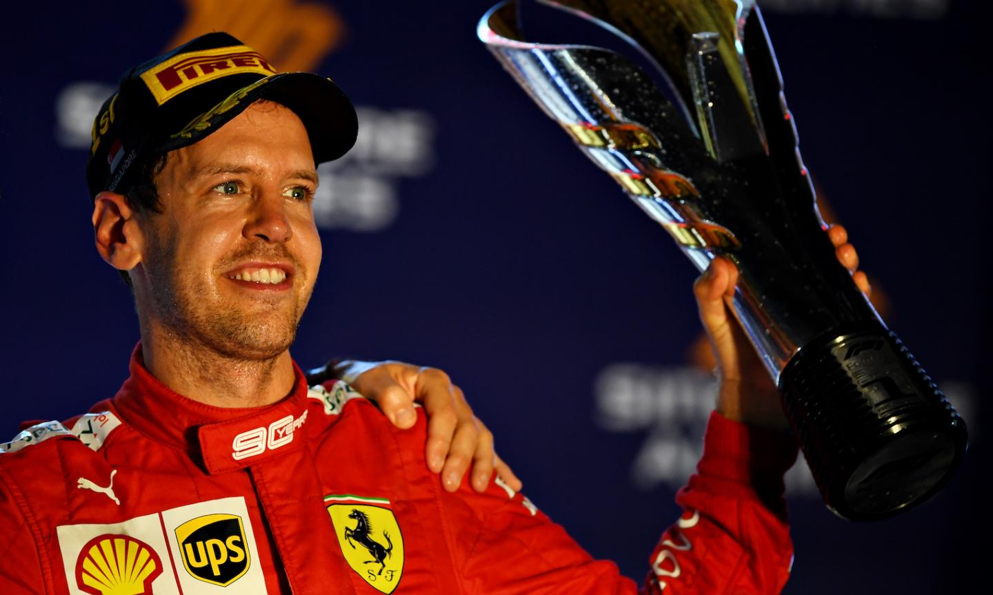 Formula 1: doppietta Ferrari a Singapore! Trionfa Vettel, secondo Leclerc