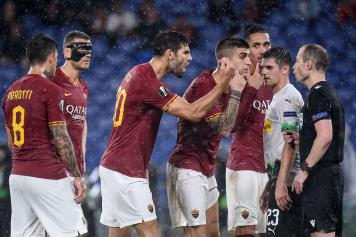 Roma proteste gruppo Collum