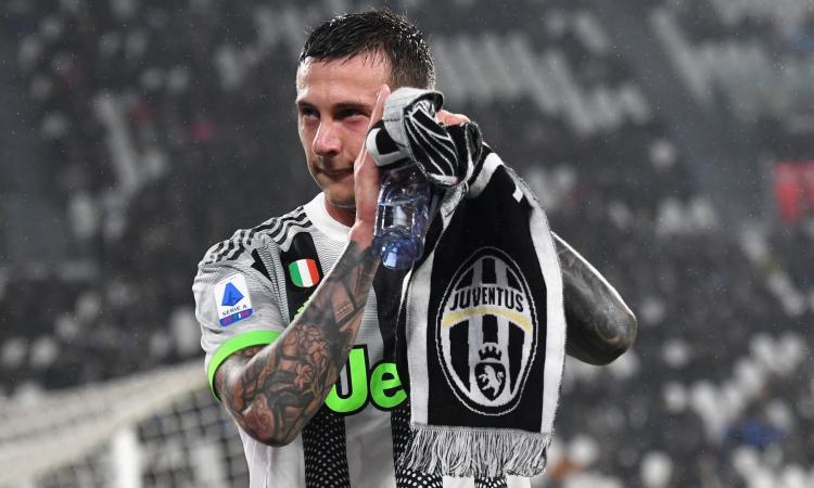 Sarri difende Bernardeschi, però a Mosca è andato lui in tribuna (giustamente)