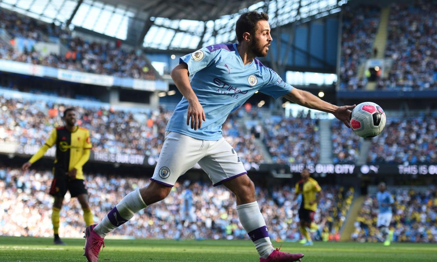 Man City, Bernardo Silva risponde ai tifosi del Liverpool: 'Bevetevi una birra, trovate un partner, mi dispiace per voi'