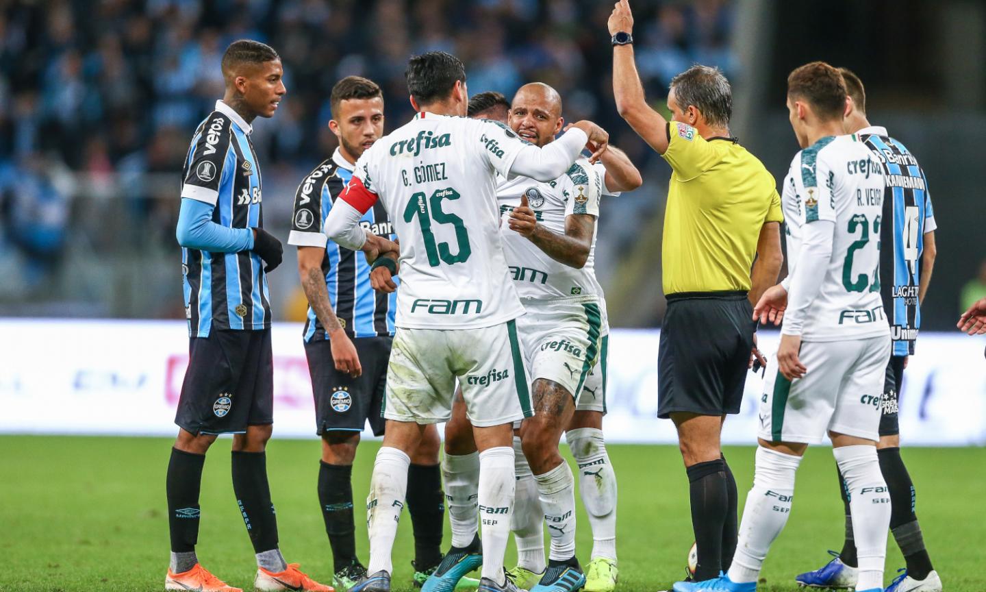 Minacciare coi fiori: lo strano avvertimento al ds del Palmeiras