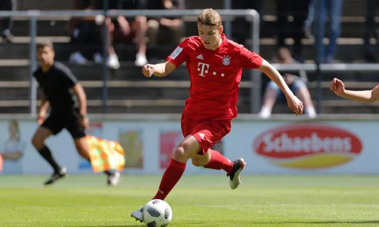 Il Bayern si costruisce in casa il nuovo Robben: c'è anche il Milan su Gunther