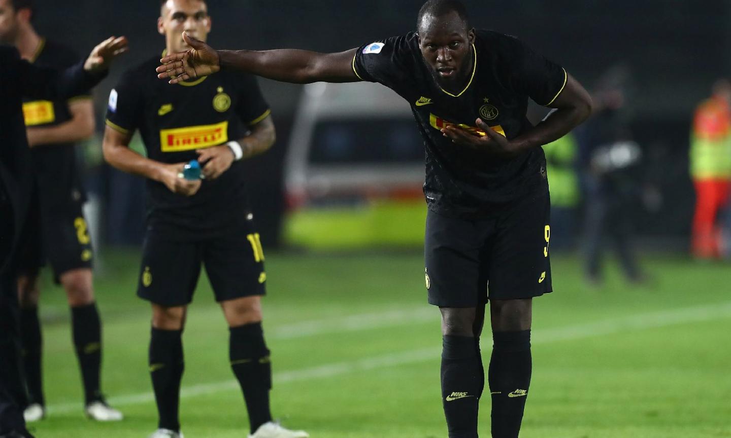 Lukaku porta a cena l'Inter: 'Grazie per quello che fate per me' VIDEO