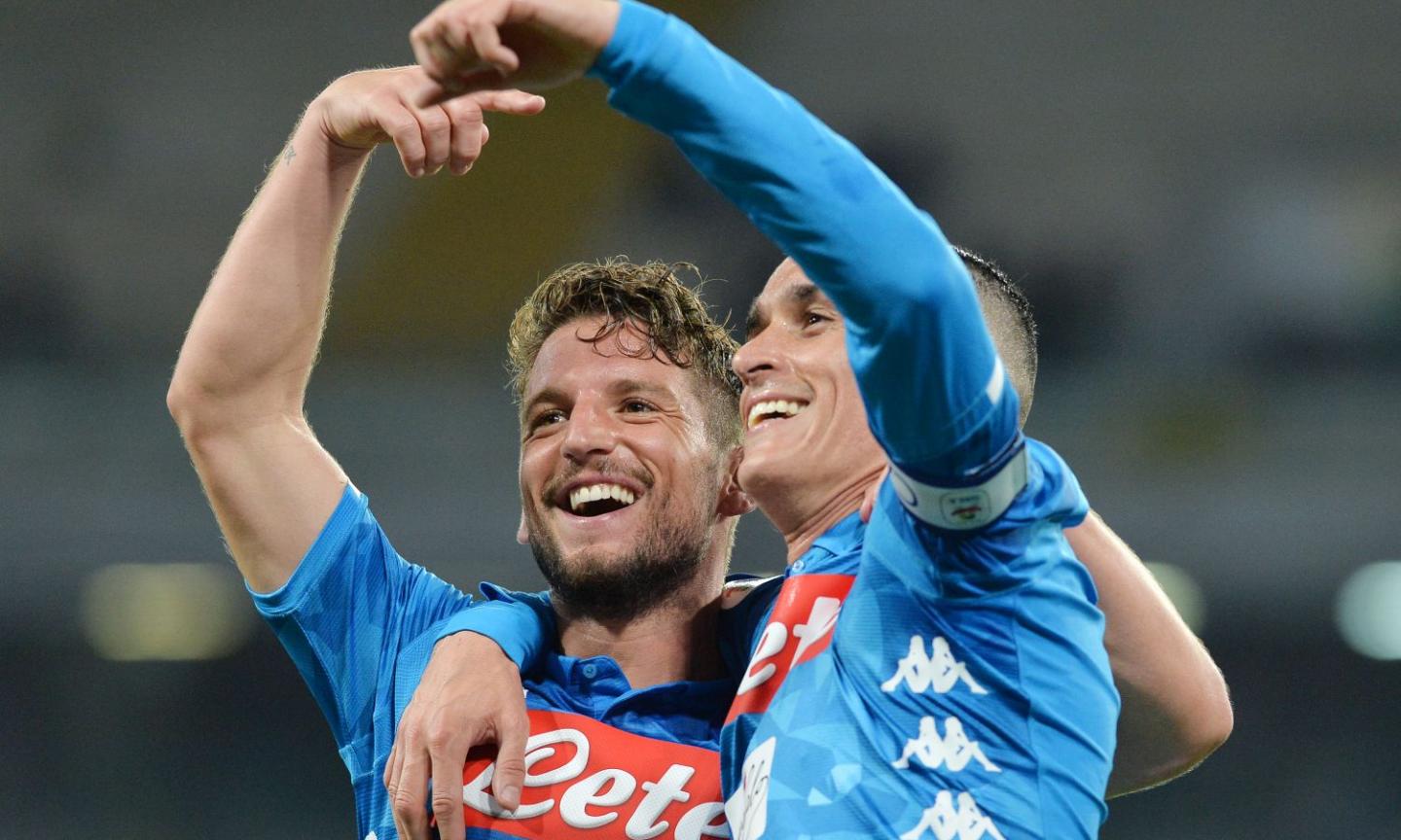 Napoli, offerta top per trattenere Mertens e Callejon