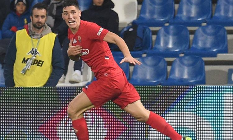 Fiorentina, nuova offerta di rinnovo a Milenkovic: si attende la risposta. Il Milan non molla la presa