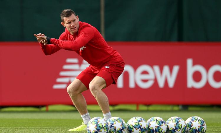 Milner: 'Parlo spagnolo nel sonno, mentre Robertson fa certi rumori... sembra di essere in fattoria'