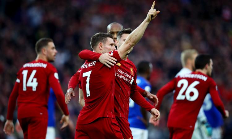 Ottovolante Liverpool, ma quanta fatica col Leicester. Quella del Napoli resta un'impresa