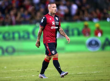 Cagliari, Nainggolan: 'L'Inter mi segue ancora? Rammaricato per com'è finita, ma ora non ci penso...' VIDEO