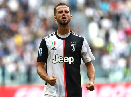 Juve, oggi Pjanic è il numero uno al mondo
