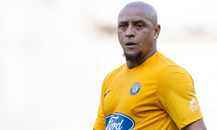 Roberto Carlos: 'Luxemburgo ci ha tolto vino e birra, è durato tre mesi. Camacho... dieci giorni!'