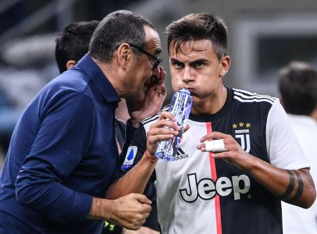 Juve, i messaggi di Sarri: un colpo a centrocampo o cambia tutto. E Dybala...