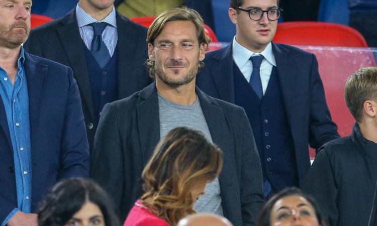 Che novità sul futuro di Totti: pensa di aprire un'agenzia di procuratori tutta sua!