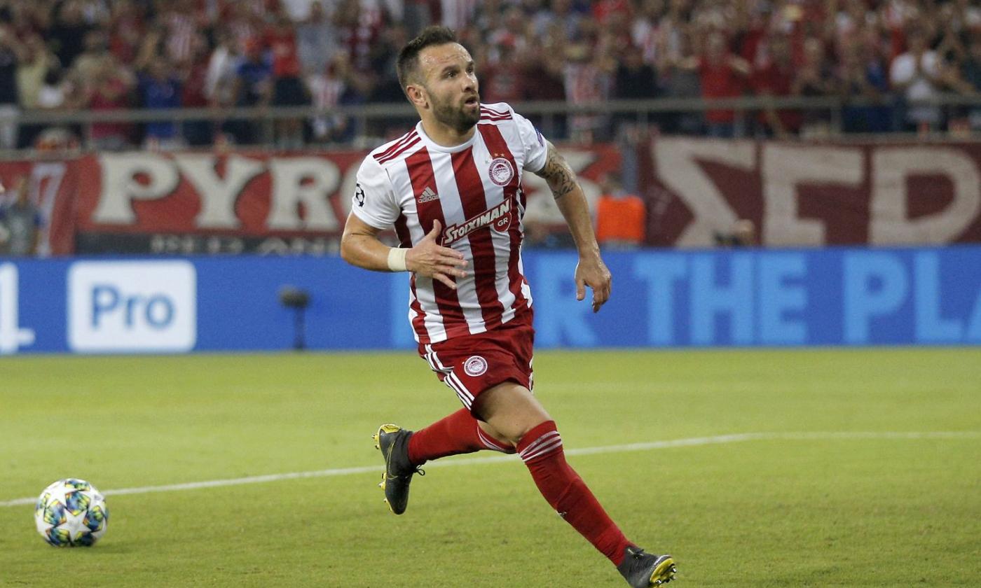 Olympiacos, UFFICIALE: Valbuena rinnova