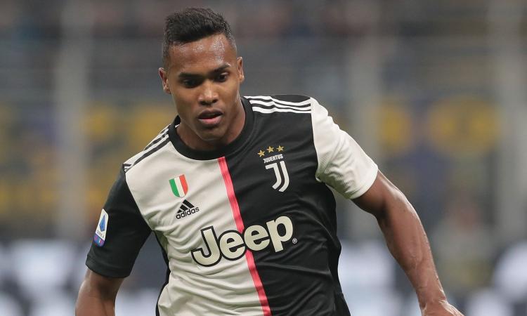 Juve, si allungano i tempi di recupero per Alex Sandro: quando tornerà