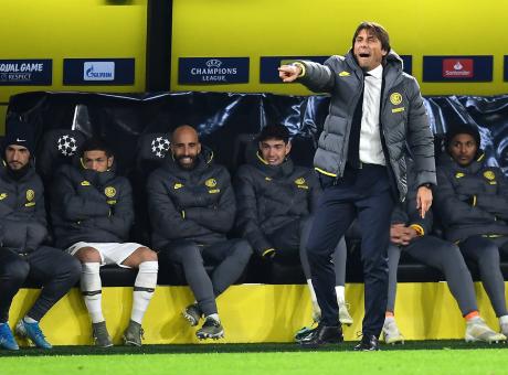 L'accusa: 'Conte non rispetta le sue riserve'. Ma l'Inter non può prendere provvedimenti...