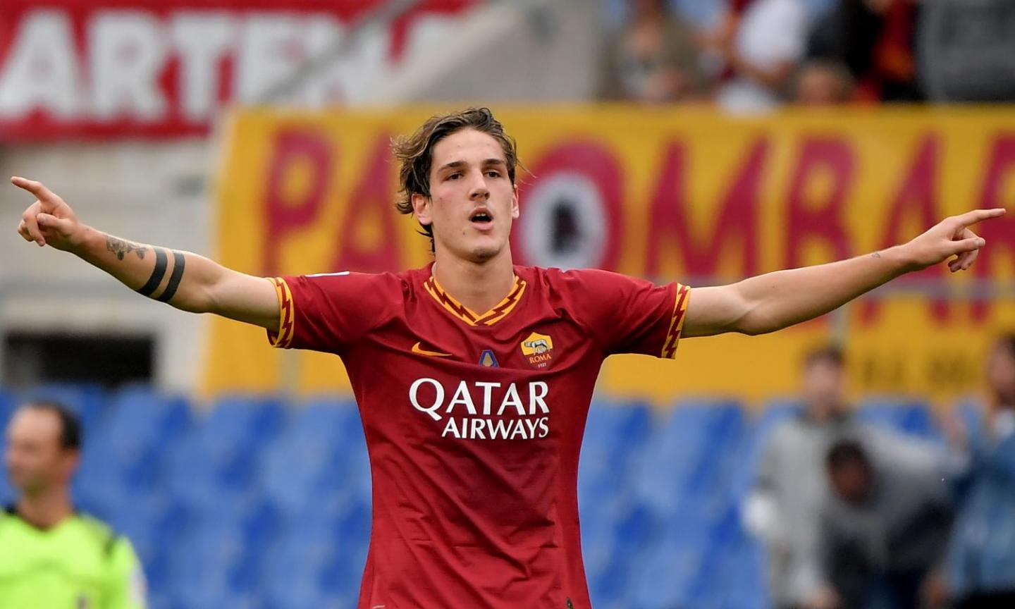 Roma, Zaniolo's mother against Lazio fans: 'In 2020 invent something more original'