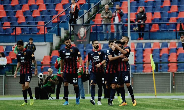 Cosenza-Como 2-0: il tabellino